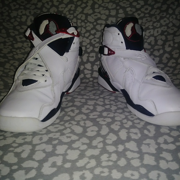 Jordan retro 8's bugs bunny (alternatives) - Picture 2 of 8